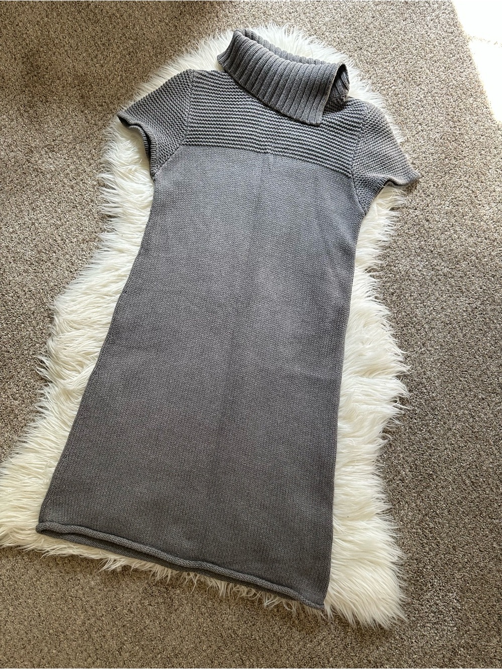 525 America Gray Short-Sleeve Turtleneck Knit Sweater Dress